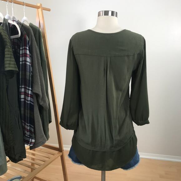 41 Hawthorn • Erland Contrast Hem Blouse Olive - Picture 5 of 8